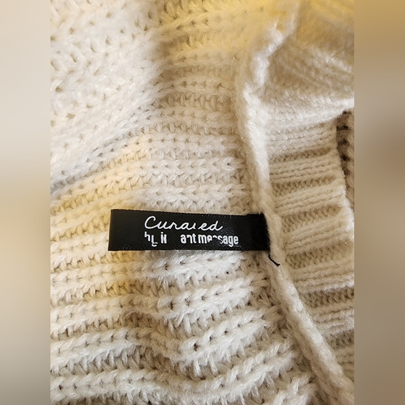 Colorblock V-Neck Shaker Knit Sweater - Cream, Gold, Purple - Picture 3 of 3